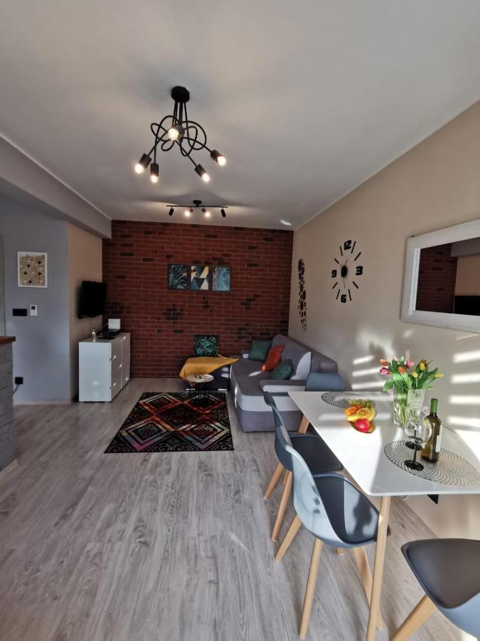 Апартаменти Apartament Osiedle Jelonka Єленя-Ґура Екстер'єр фото