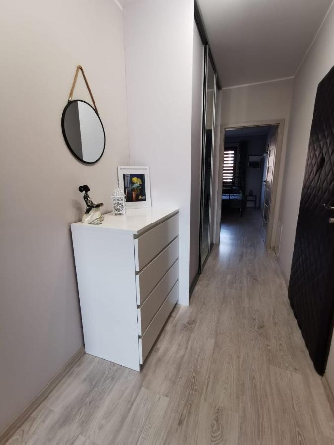 Апартаменти Apartament Osiedle Jelonka Єленя-Ґура Екстер'єр фото